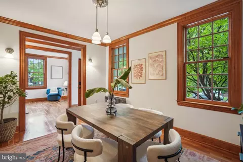 Dining - 1343 G St SE, Washington, DC 20003 photo 4 of 4