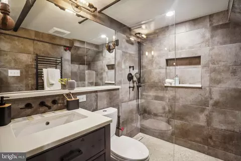 Bath - 1343 G St SE, Washington, DC 20003 photo 3 of 4