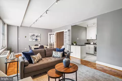 4000 Tunlaw Rd NW #512, Washington, DC 20007