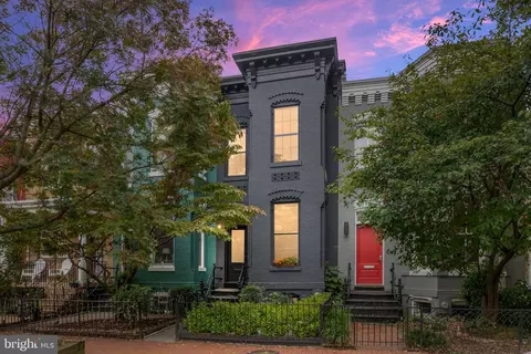 Exterior - 643 A St SE, Washington, DC 20003 photo 7 of 7