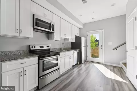 624 20th St NE, Washington, DC 20002 photo 4