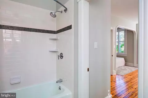 411 11th St SE, Washington, DC 20003 photo 50
