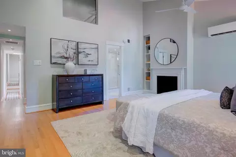 411 11th St SE, Washington, DC 20003 photo 31