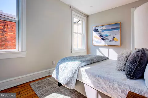 411 11th St SE, Washington, DC 20003 photo 40