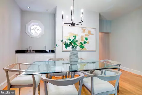 411 11th St SE, Washington, DC 20003 photo 6