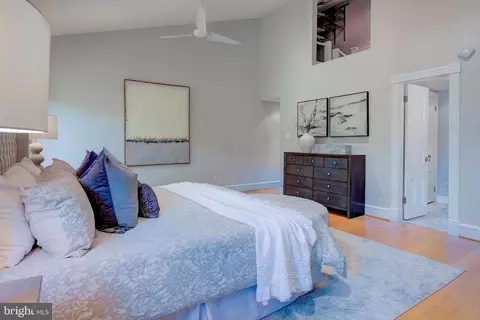 411 11th St SE, Washington, DC 20003 photo 35