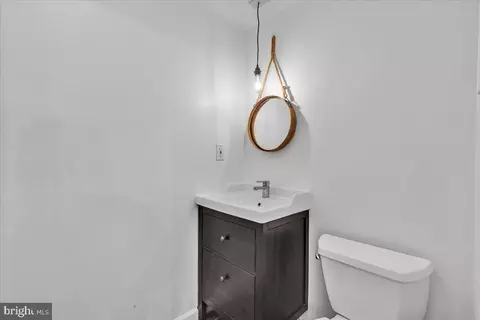 Bath - 533 5th St NE, Washington, DC 20002 photo 1 of 4