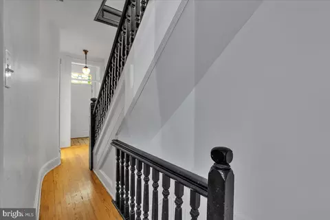 Entry Way - 533 5th St NE, Washington, DC 20002 photo 2 of 3