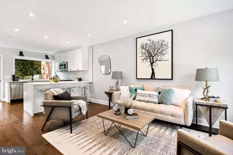 1323 Talbert Ter SE, Washington, DC 20020