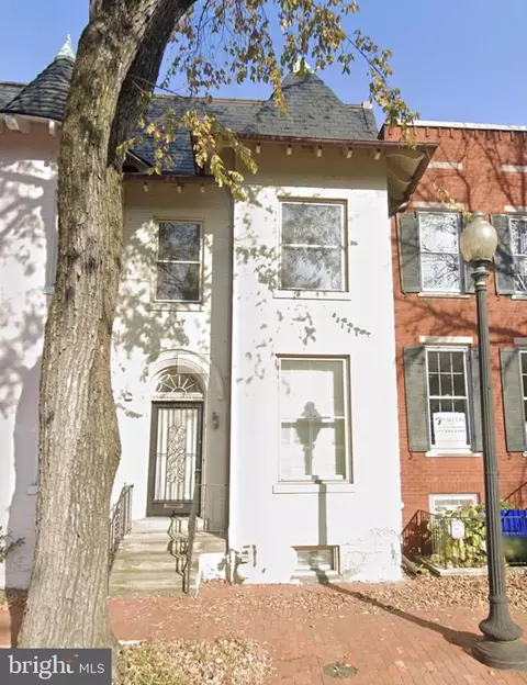 2917 Q St NW, Washington, DC 20007