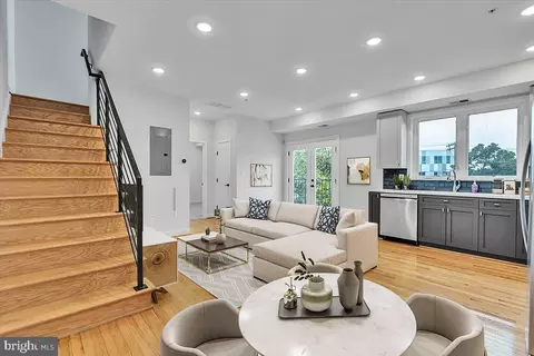 1416 22nd St SE #9, Washington, DC 20020