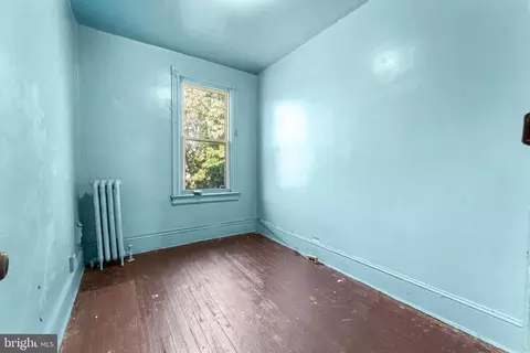 Bedroom - 307 15th St NE, Washington, DC 20002 photo 1 of 3