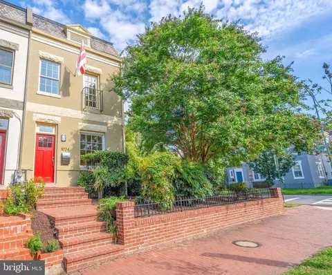 1024 G St NE, Washington, DC 20002