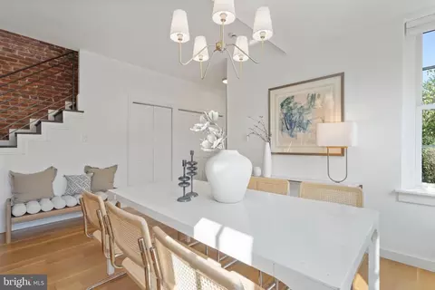 Dining - 1024 G St NE, Washington, DC 20002 photo 4 of 4