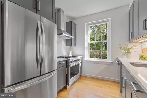Other - 1024 G St NE, Washington, DC 20002 photo 5 of 15