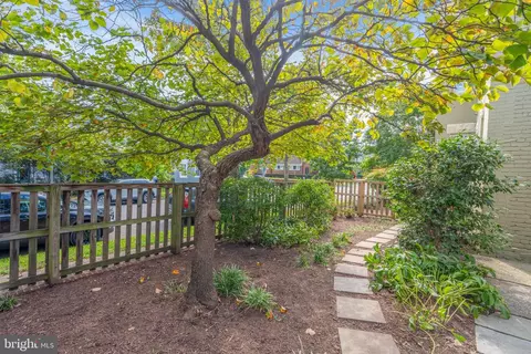 Exterior - 1024 G St NE, Washington, DC 20002 photo 8 of 17
