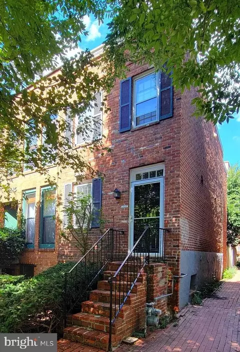 2413 I St NW, Washington, DC 20037