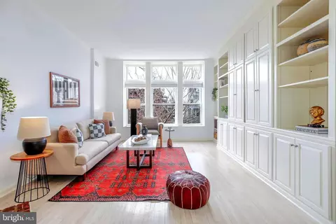 Living - 307 11th St NE, Washington, DC 20002 photo 1 of 4