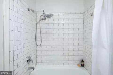 Bath - 307 11th St NE, Washington, DC 20002 photo 7 of 7