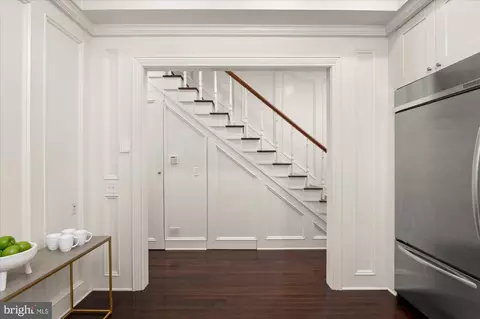 Entry Way - 710 E Capitol St NE, Washington, DC 20003 photo 3 of 3