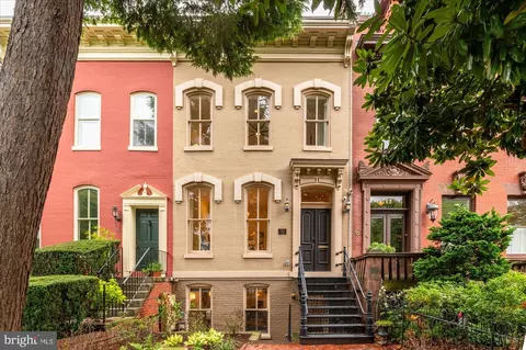 710 E Capitol St NE, Washington, DC 20003