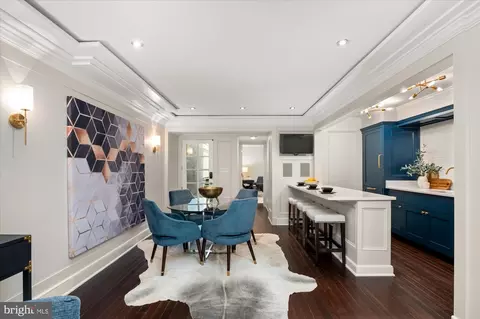 Dining - 710 E Capitol St NE, Washington, DC 20003 photo 3 of 4