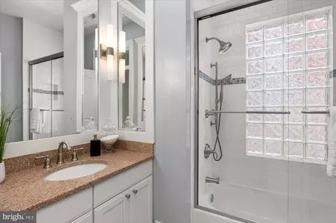 Bath - 710 E Capitol St NE, Washington, DC 20003 photo 2 of 3