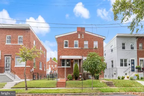 606 Galveston Pl SE, Washington, DC 20032