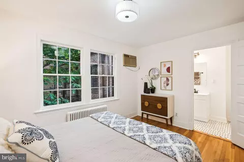 Bedroom - 401 A St NE #3, Washington, DC 20002 photo 4 of 5