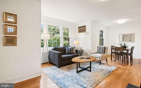 401 A St NE #3, Washington, DC 20002