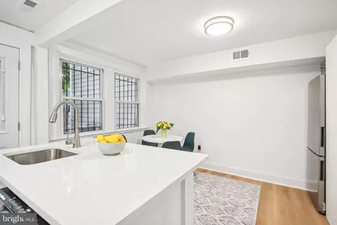 1144 16th St NE, Washington, DC 20002 photo 8