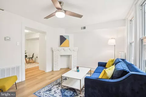 1144 16th St NE, Washington, DC 20002 photo 3