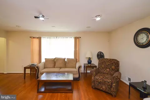 809 55th St NE, Washington, DC 20019 photo 6