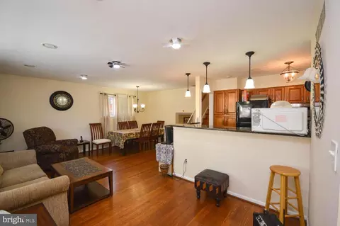 809 55th St NE, Washington, DC 20019 photo 9