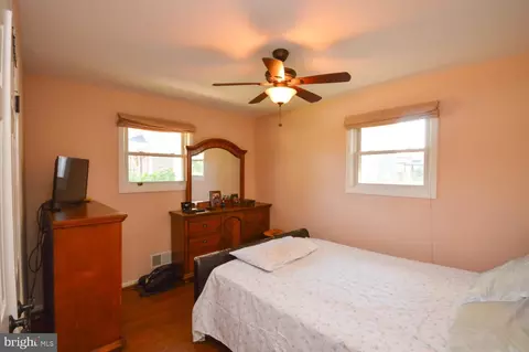 809 55th St NE, Washington, DC 20019 photo 19