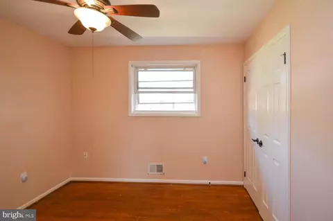 809 55th St NE, Washington, DC 20019 photo 16