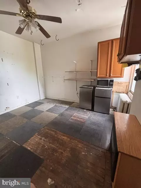 1528 E St SE, Washington, DC 20003 photo 24