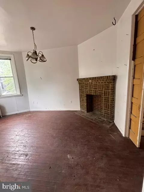 1528 E St SE, Washington, DC 20003 photo 5