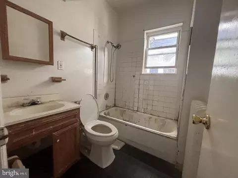 1528 E St SE, Washington, DC 20003 photo 33
