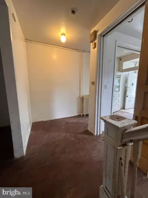 1528 E St SE, Washington, DC 20003 photo 9
