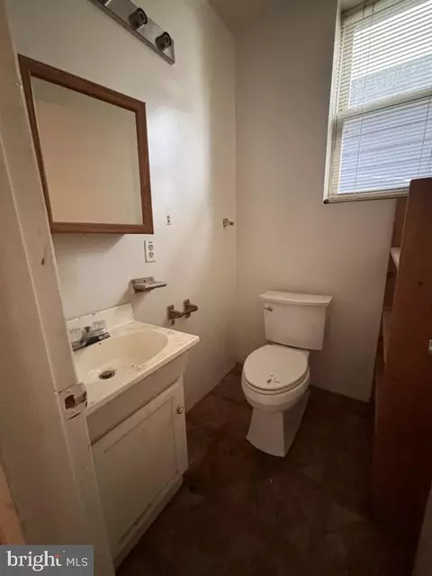1528 E St SE, Washington, DC 20003 photo 18