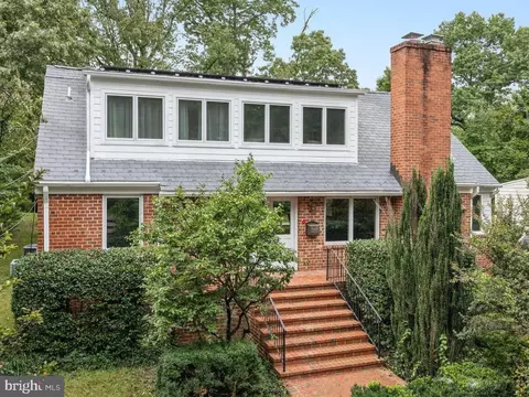 2354 King Pl NW, Washington, DC 20007
