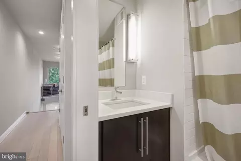 413 17th St NE #A, Washington, DC 20002 photo 17