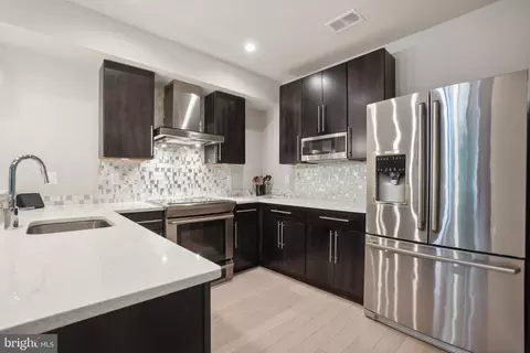 413 17th St NE #A, Washington, DC 20002 photo 7