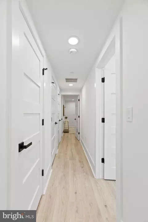 Entry Way - 1825 N Capitol St NE #1, Washington, DC 20002 photo 9 of 9