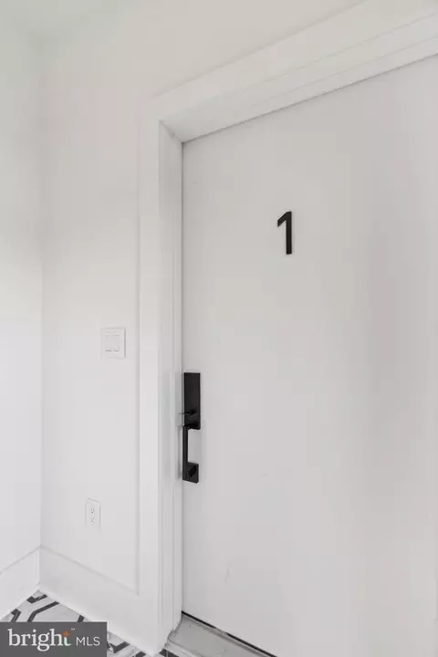 Entry Way - 1825 N Capitol St NE #1, Washington, DC 20002 photo 1 of 9