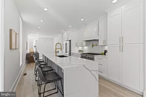 1825 N Capitol St NE #1, Washington, DC 20002