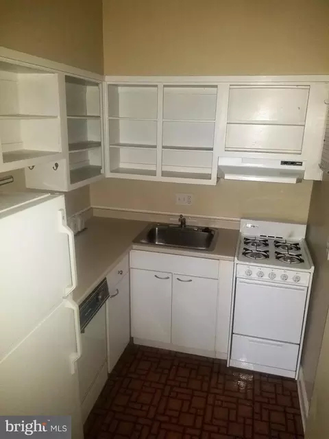 Kitchen - 651 Constitution Ave NE, Washington, DC 20002 photo 2 of 4