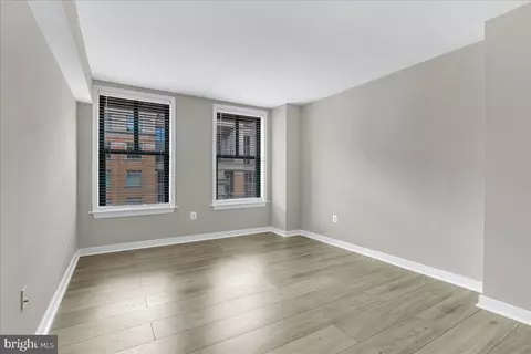 Living - 616 E St NW #1022, Washington, DC 20004 photo 6 of 6