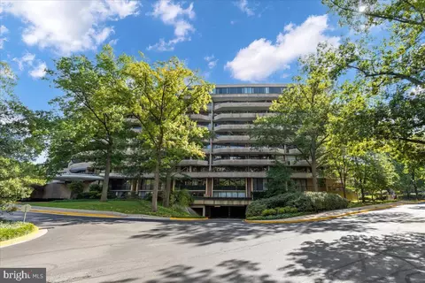 4200 Massachusetts Ave NW #512, Washington, DC 20016